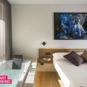 aera-luxury-suites-by-wonderful-italy.taorminaitalyhotels.com/